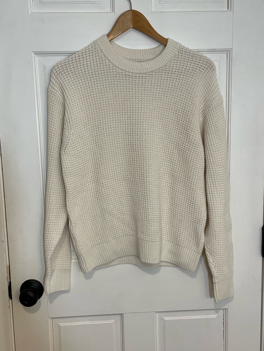 Abercrombie & Fitch Women’s Small Oversized Cream Waffle Knit Crewneck Sweater